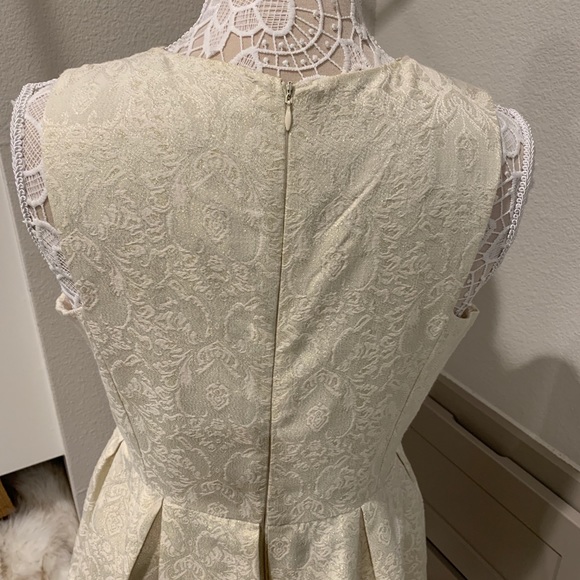 Dress - Picture 7 of 10